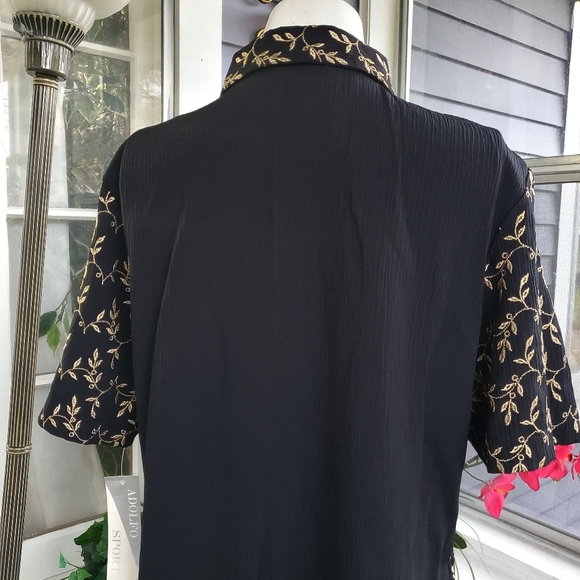 Vintage NWT Adolfo Sport Black Gold Embroidered Leaves Rayon Blend Blouse Top /M - Picture 7 of 9